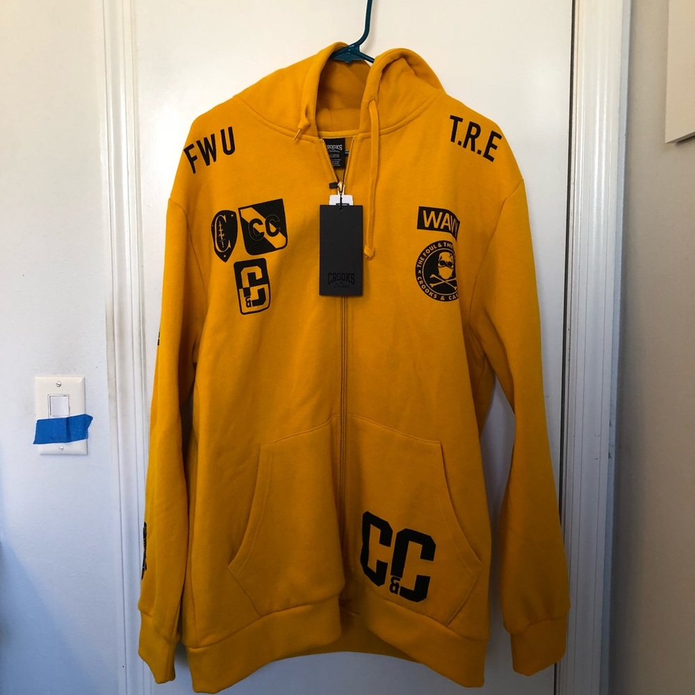 Men’s 2xl Crooks & Castles zip-up hoodie NWT.